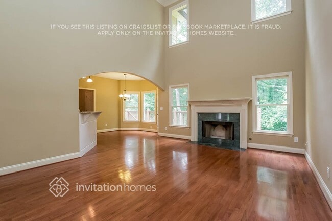 675 Ambur Cove Way NW in Lawrenceville, GA - Foto de edificio - Building Photo