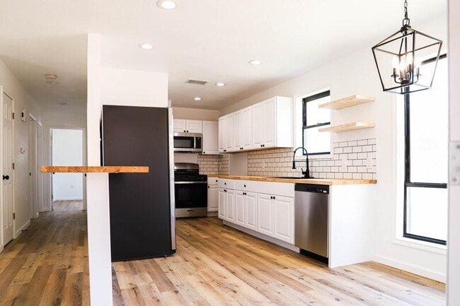 3608 59th St in Lubbock, TX - Building Photo - Building Photo