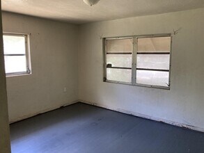 802 High St in Wildwood, FL - Building Photo - Building Photo