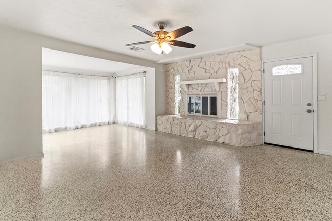 1144 44th St in Sarasota, FL - Building Photo - Building Photo