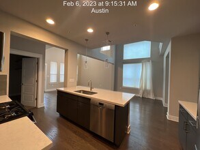 8010 Wildcat Pass in Austin, TX - Building Photo - Building Photo