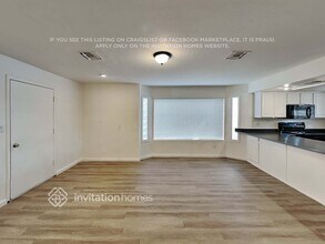 6361 W Caron St in Glendale, AZ - Building Photo - Building Photo