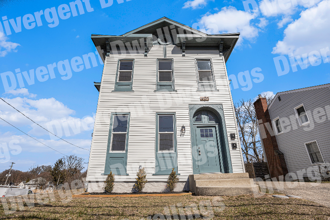 property at 401 Leonard St NE