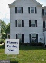 2109 Bristol Dr in Frederick, MD - Building Photo