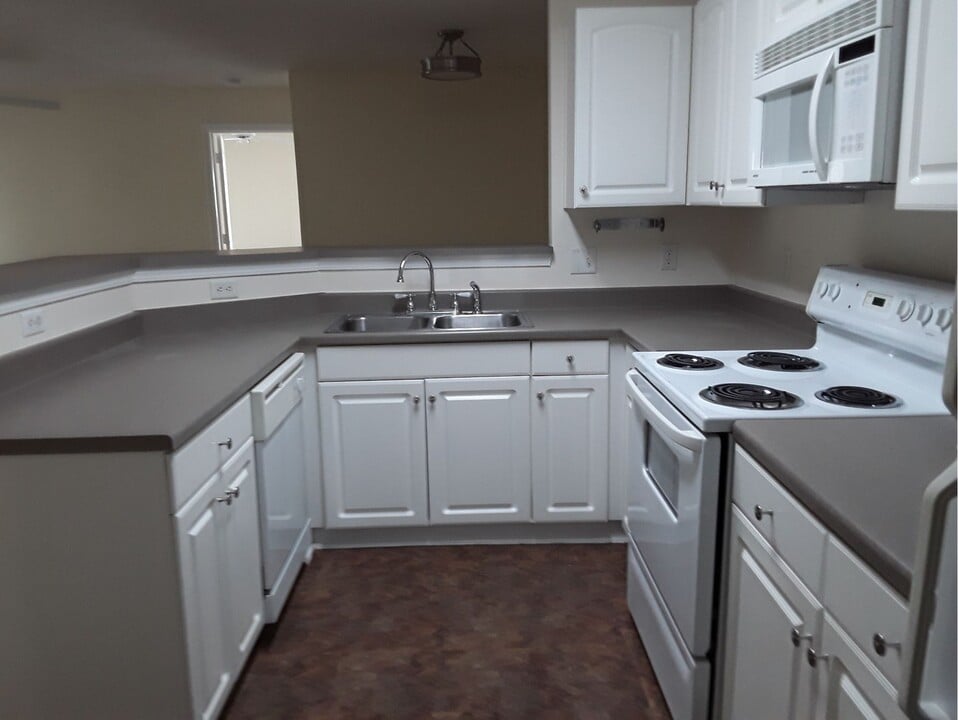 100 Kensington Blvd, Unit 824 in Bluffton, SC - Building Photo
