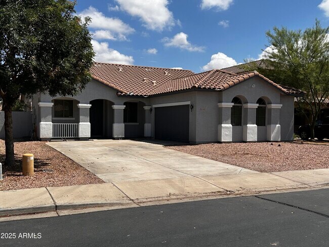 property at 21382 E Alyssa Rd