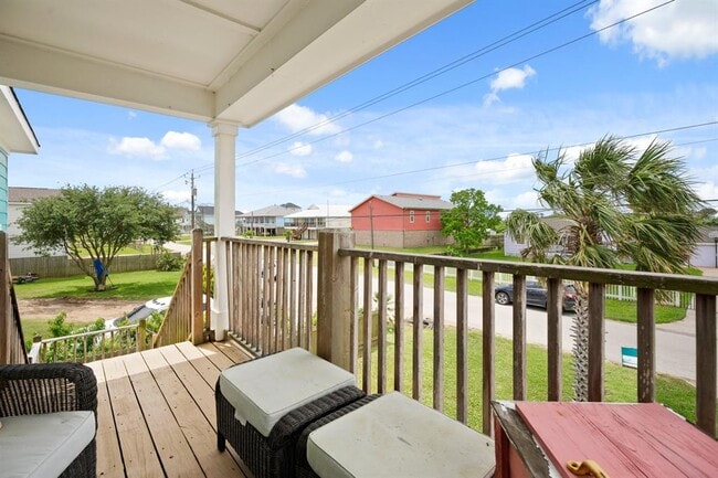 2302 103rd St in Galveston, TX - Building Photo - Building Photo