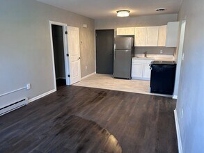 97 Fern St in Naugatuck, CT - Building Photo - Building Photo
