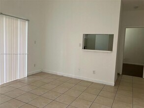601 Cypress Lake Blvd in Pompano Beach, FL - Building Photo - Building Photo