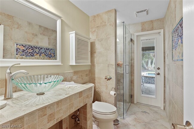 property at 675 Harbour Dr