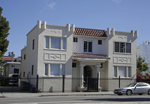 530 40th St Apartments