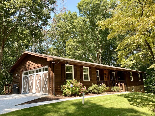 410 Thornton Ln in Fayetteville, GA - Building Photo - Building Photo