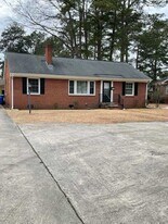 1717 Nash St NW in Wilson, NC - Building Photo