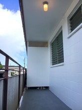 1218 N School St in Honolulu, HI - Building Photo - Building Photo