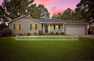 1313 Butterwood Cir in Fayetteville, NC - Building Photo
