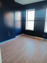 160 Hull St-Unit -3 in Brooklyn, NY - Building Photo - Building Photo