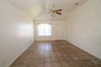 4103 Elms Run Cir in Killeen, TX - Building Photo - Building Photo