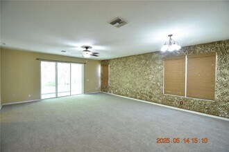 27443 Edenfield Dr in Wesley Chapel, FL - Building Photo - Building Photo