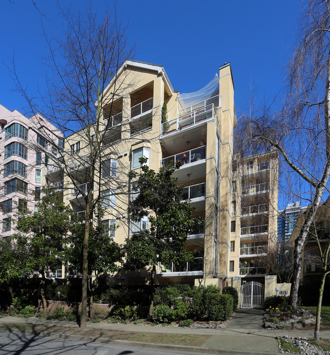 Westpoint Terrace in Vancouver, BC - Building Photo