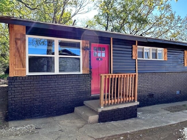property at 1840 Kaywood Ln
