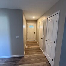 3309 W Riverside St in Springfield, MO - Building Photo - Building Photo