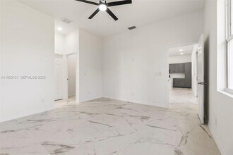 1918 Wanda Ave N in Lehigh Acres, FL - Building Photo - Building Photo