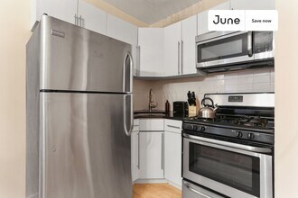 23 E 109th St in New York, NY - Building Photo - Building Photo