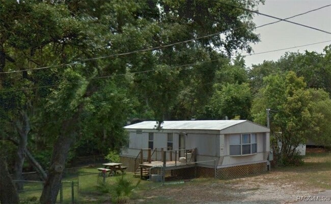 11776 E Cardinal Pl in Floral City, FL - Building Photo - Building Photo