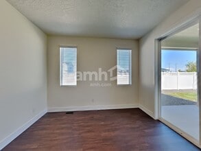 3160 Vigo Ave in Star, ID - Building Photo - Building Photo