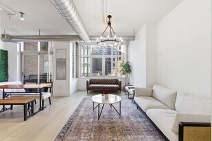 811 4th St NW, Unit 414 in Washington, DC - Building Photo