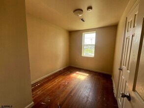 14 Belle Haven Ct in Atlantic City, NJ - Foto de edificio - Building Photo