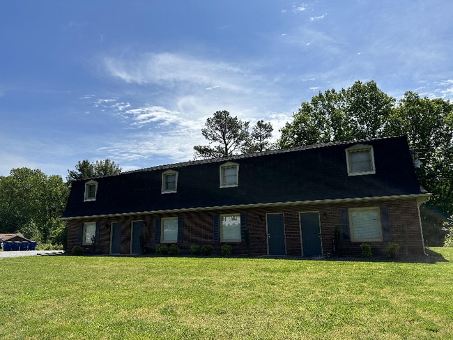 491 Falls Ave