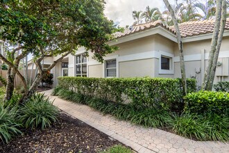 6670 NW 27th Ave in Boca Raton, FL - Building Photo - Building Photo