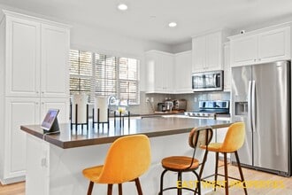 140 Lantana Dr in Stanton, CA - Building Photo - Building Photo