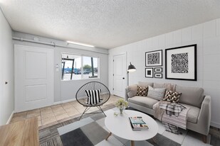 410 N 2nd E St in Mountain Home, ID - Building Photo