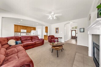 30 Baccara Pl in Conroe, TX - Building Photo - Building Photo