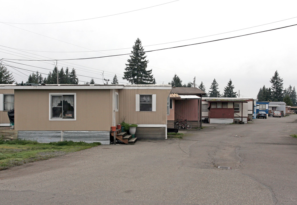 Blue Moon Trailer Park in Olympia, WA - Building Photo