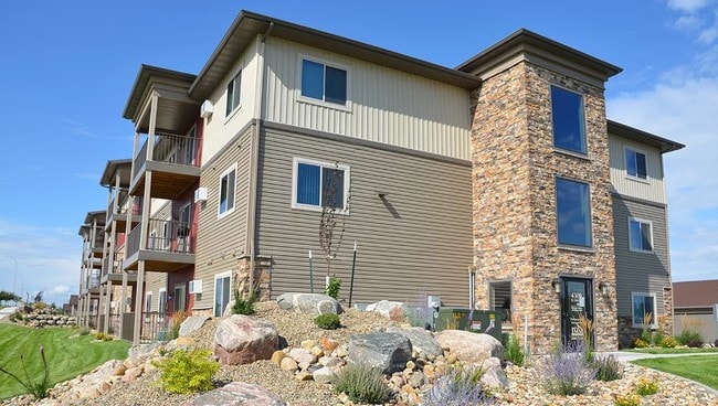 Beautiful 2 Bedroom, 2 Bathroom at Meadow ...