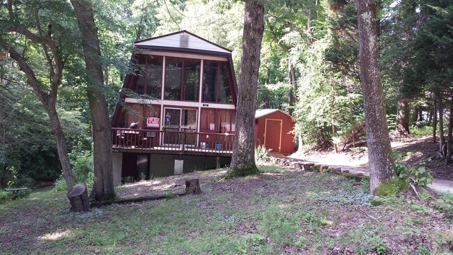 66 Queens Way in Montross, VA - Building Photo - Building Photo