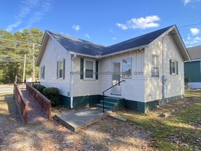 504 E Atlantic St in South Hill, VA - Building Photo - Building Photo