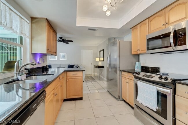 property at 4556 Lakewood Blvd