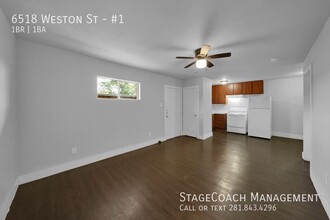 6518 Weston St in Houston, TX - Building Photo - Building Photo