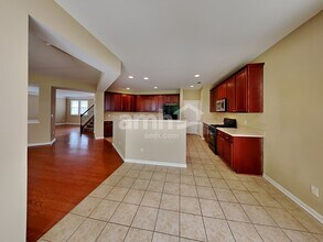 330 Branch Valley Dr in Dallas, GA - Foto de edificio - Building Photo