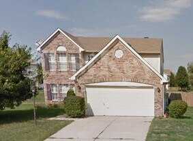 5851 Tybalt Ln in Indianapolis, IN - Building Photo