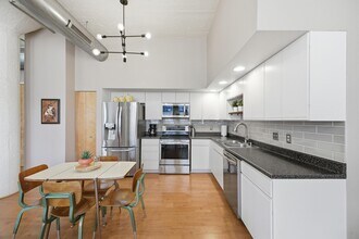 110 N 3rd St in Columbus, OH - Foto de edificio - Building Photo