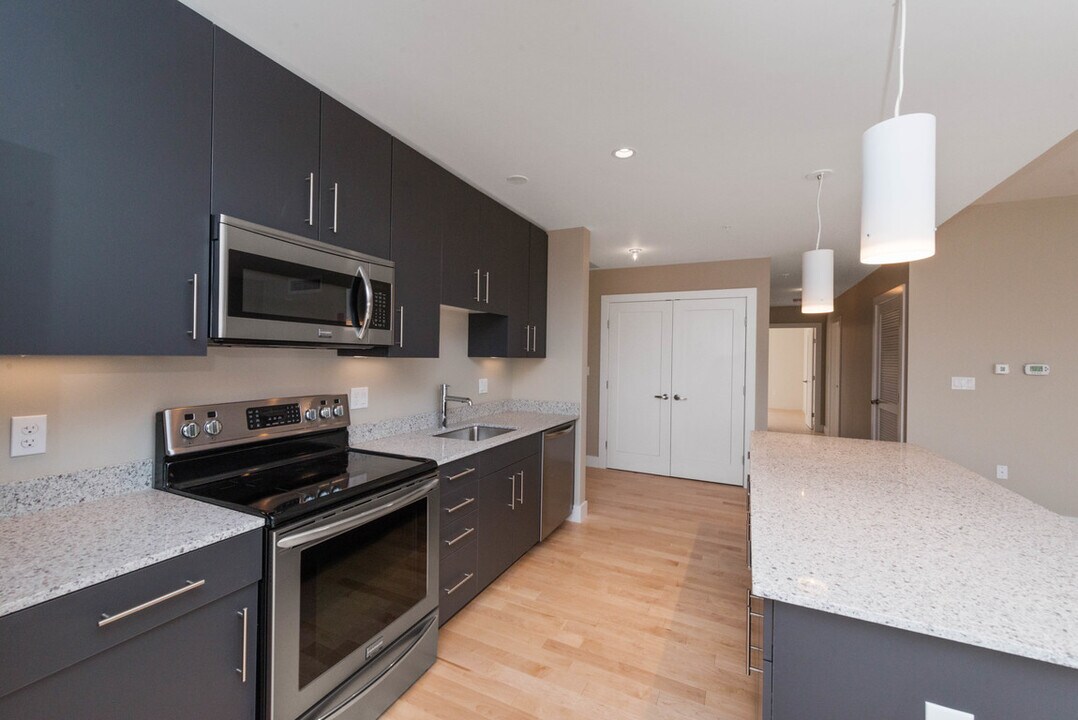 11A I St, Unit 4 in Boston, MA - Building Photo