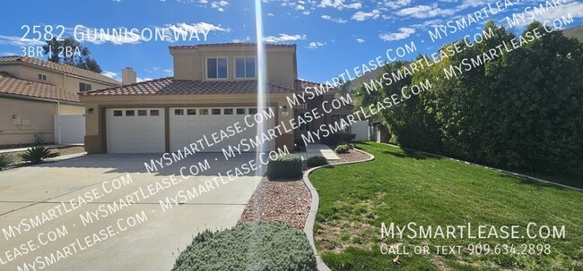 2582 E Gunnison Way in Colton, CA - Building Photo - Building Photo