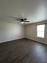 5708 Whitney Cir in Fort Smith, AR - Foto de edificio - Building Photo