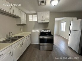 927 S 35th Ave in Phoenix, AZ - Building Photo