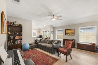 15234 Barataria Dr in Corpus Christi, TX - Foto de edificio - Building Photo